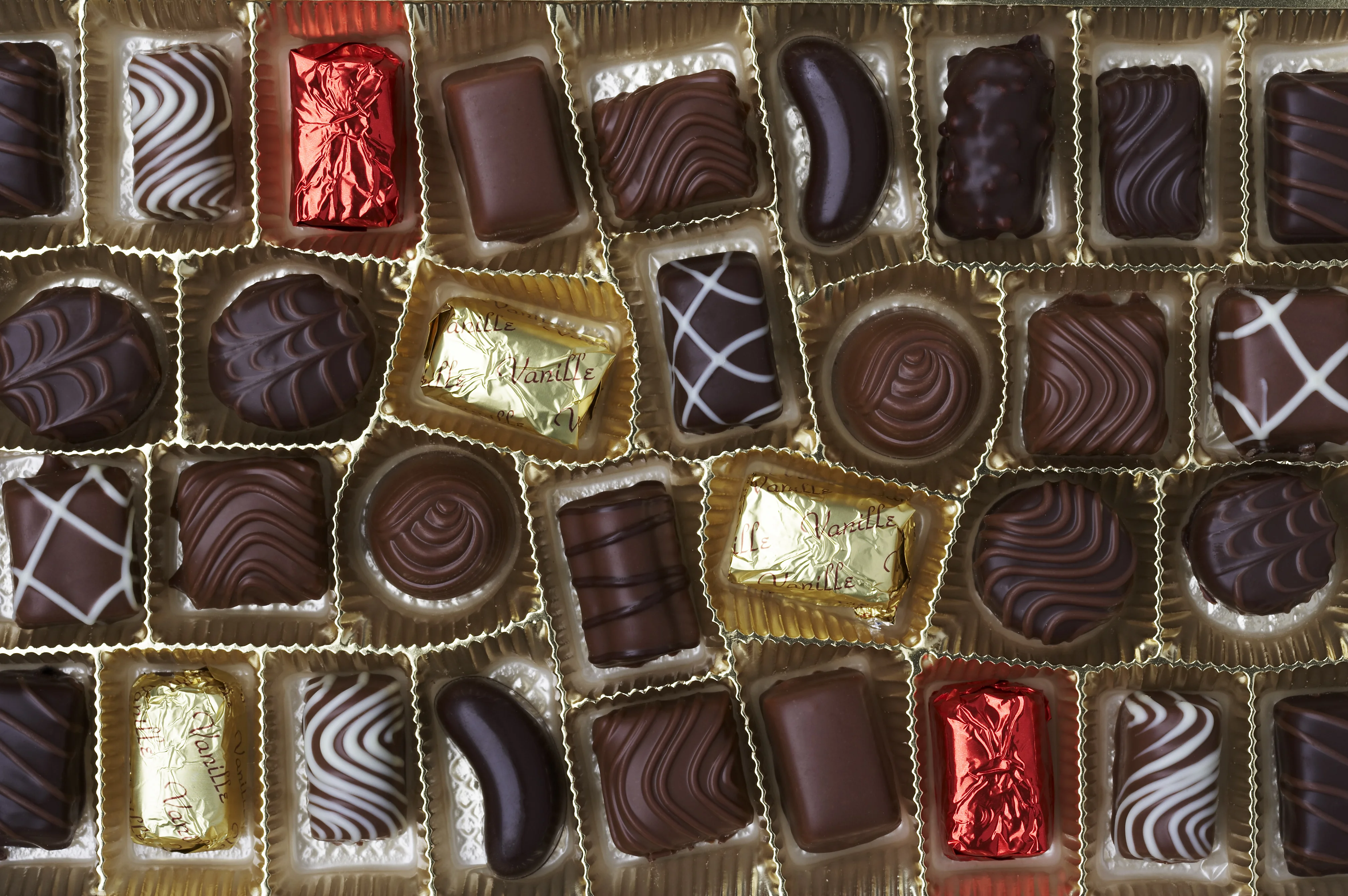 Große Pralinenbox mit vielen Sorten